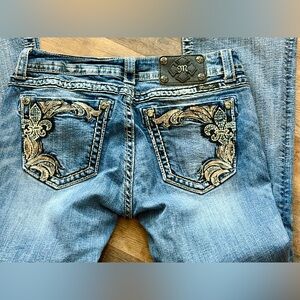 Miss Me Embellished rhinestone pockets Bootcut Size 30 32 inseam